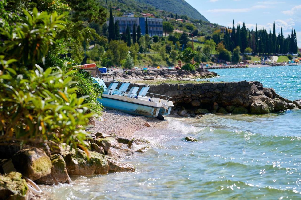 Albergo Campeggio Bommartini Malcesine Exterior foto